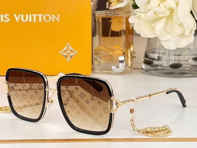 Louis Vuitton Sunglasses ID:20230516-191
